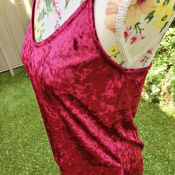 Lily Loves Velvet Camisole Top size 8 - Picture 7 of 8
